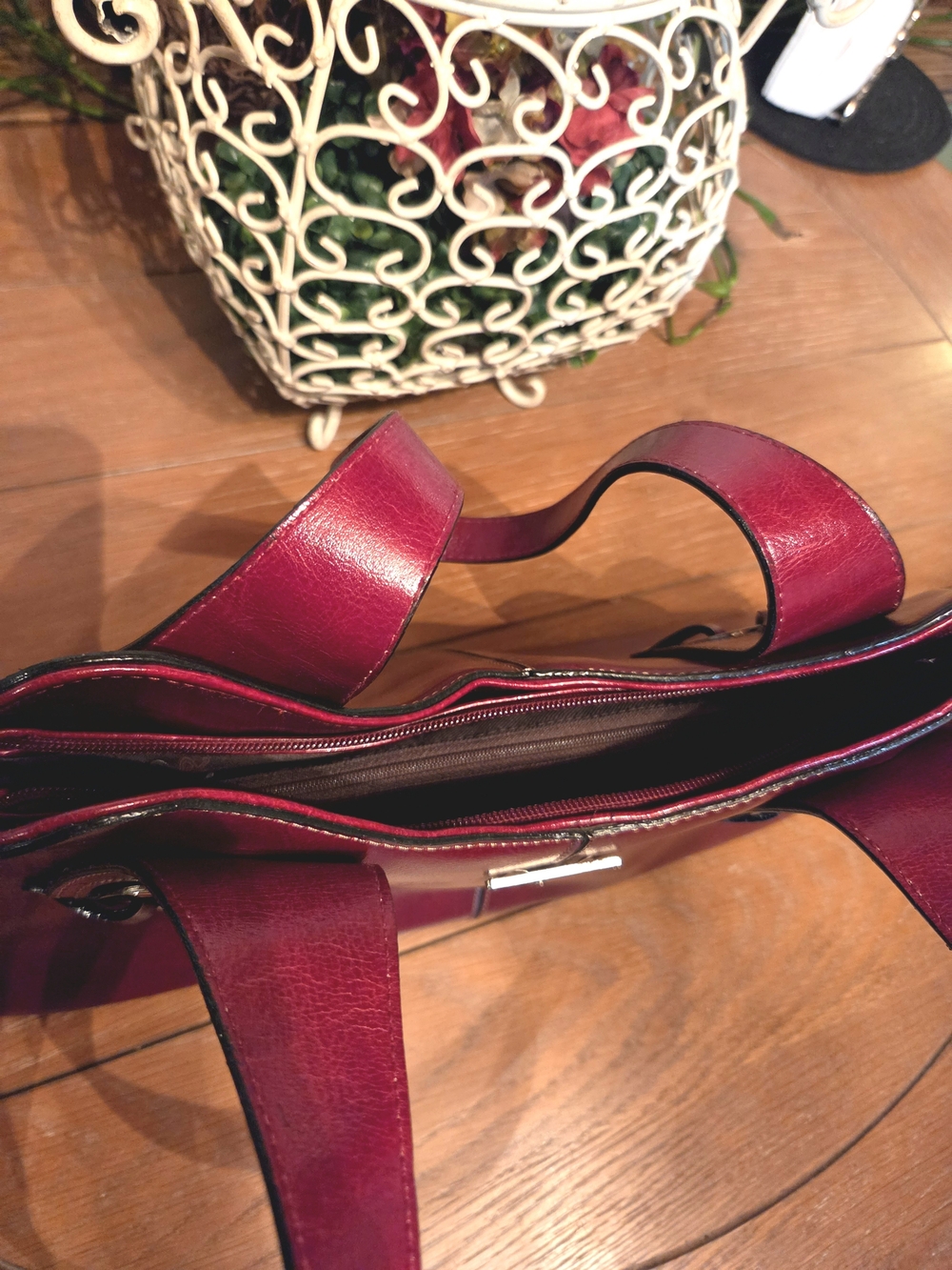 *VERY RARE!* Rina Rich "Prada" Vintage Brilliant Red Purse *READ DESCRIPTION!!* - Picture 12 of 13